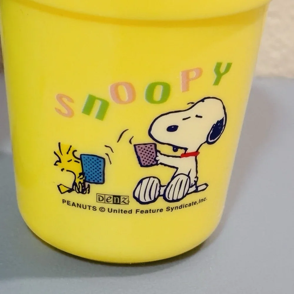 3 Peanuts Drinking Cups Snoopy Woodstock Plastic Picnic Stackable Storage Denz
